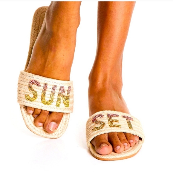 NWT ASOS Jewel Bling Beach Sunset Flip Flop Summer Sandals Slides Size 11 - Picture 1 of 10